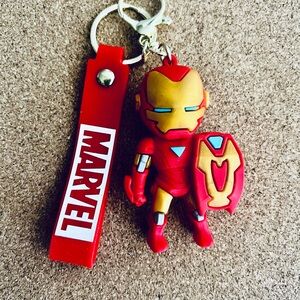 Marvel Red & Gold Iron Man Shield Keyring